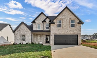 376 Kingland Ln, Clarksville, TN 37043