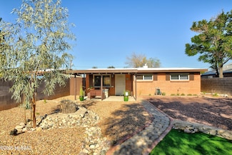 1909 N Madelyn Ave, Tucson, AZ 85712