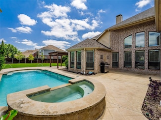 1413 Prairie Dr, Carrollton, TX 75007