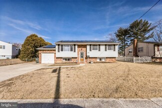 734 Lois Dr, Williamstown, NJ 08094