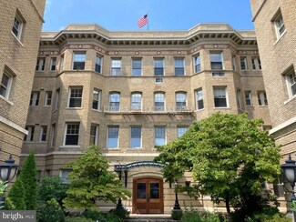 3220 17th St NW Unit 210, Washington, DC 20010