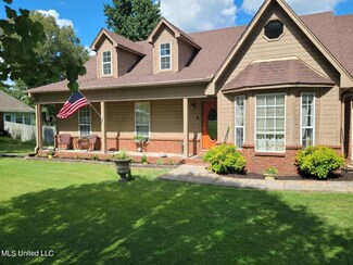 3710 Cypress Plantation Dr, Olive Branch, MS 38654