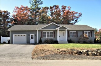 33 North Rd, Coventry, RI 02816