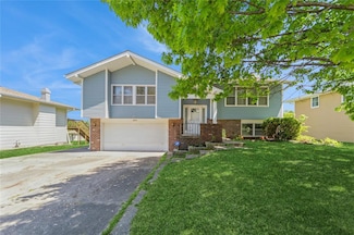 4021 80th St, Urbandale, IA 50322