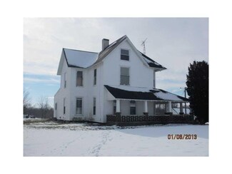 1125 E 1050 S, Ladoga, IN 47954