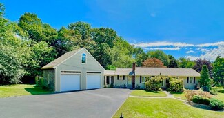 415 First Parish Rd, Scituate, MA 02066