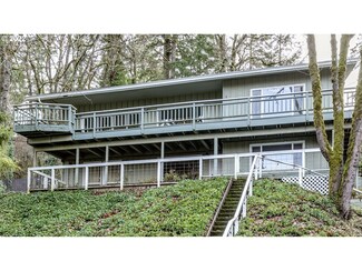 2655 Cresta de Ruta St, Eugene, OR 97403