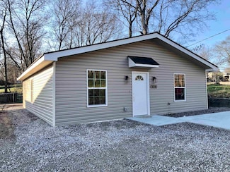 404 Gaines Ave, Hot Springs, AR 71901