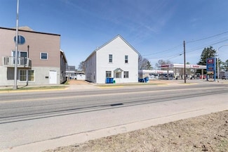 1322 W Main St, Merrill, WI 54452