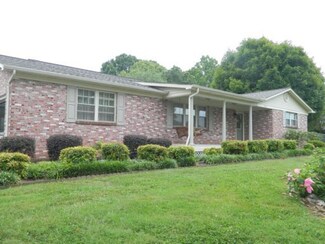 6821 Fairview Rd, Corryton, TN 37721