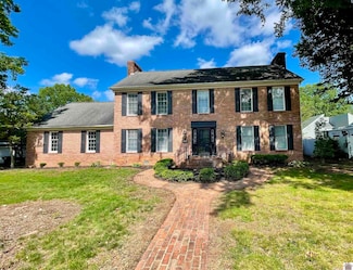 111 Campbell Ct, Mayfield, KY 42066