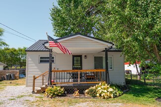 5973 Sycamore St, Grove City, OH 43123