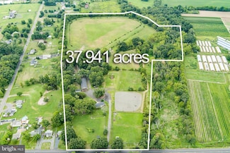 2328 Monmouth Rd, Springfield, NJ 08041