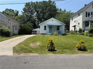 6350 Meadowbrook Rd, Cleveland, OH 44125