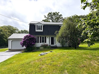 44 Clews St, Shrewsbury, MA 01545