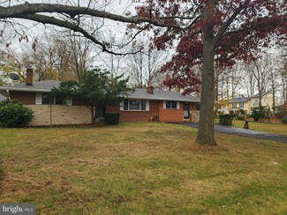 9037 Glenarden Pkwy, Glenarden, MD 20706