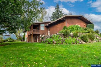 2831 Brush College Rd NW, Salem, OR 97304