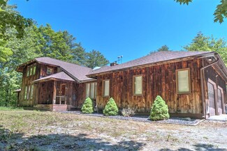 2862 E Pittsford Rd, Rutland, VT 05701