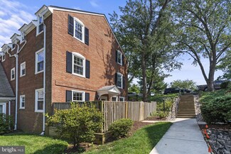 3302 S Wakefield St, Arlington, VA 22206