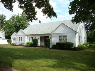 21 E Union St, Holley, NY 14470