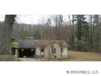 2545 Greater Druid Hills Blvd, Hendersonville, NC 28791