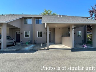 310 NE Terry Ln Unit 1B, Grants Pass, OR 97526