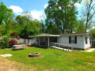 141 Trails Peak La, Hendersonville, NC 28739