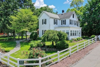 12 Homestead Ave, Butler, NJ 07405