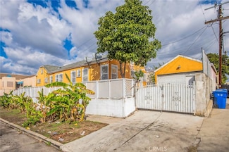 1194 S Lucerne Blvd, Los Angeles, CA 90019