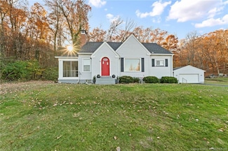 1519 Valley View Rd, New Albany, IN 47150