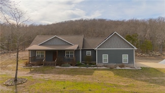 5224 Creel Rd, Harrison, AR 72601