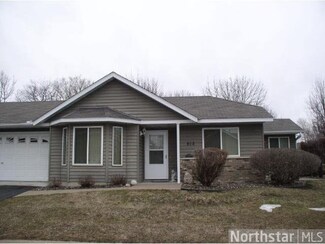 618 Dew Drop Cir, Center City, MN 55012