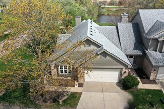 39933 N Golf Ln, Antioch, IL 60002