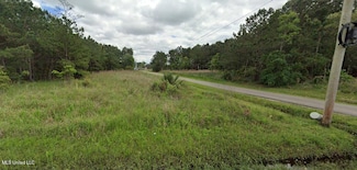 01 Central Ave, Bay Saint Louis, MS 39520