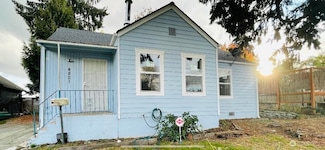 4821 S Austin St, Seattle, WA 98118