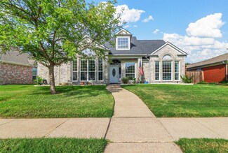 4109 Martha Ln, Rowlett, TX 75088