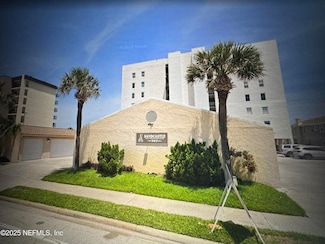 707 1st St S Unit 103, Jacksonville Beach, FL 32250