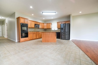 4805 Rainy Pass Rd, Collierville, TN 38017