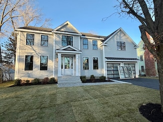 49 Staniford St, Auburndale, MA 02466