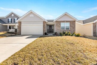 1256 Eskridge Ln, St. Louis, MO 63133
