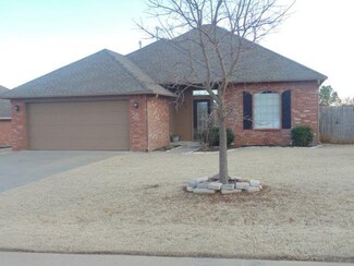 426 Clearview Dr, Washington, OK 73093