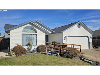 4072 Forsythia St, Springfield, OR 97478