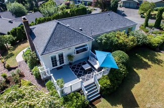 9228 SE 59th St, Mercer Island, WA 98040