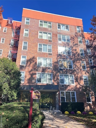 120 Dehaven Dr Unit 436, Yonkers, NY 10703