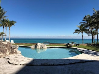 625 Ocean Blvd, Golden Beach, FL 33160