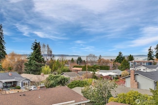 900 5th Ave S Unit 100, Edmonds, WA 98020