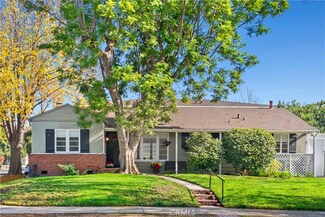 4454 Bakman Ave, North Hollywood, CA 91602