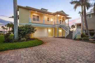 1784 Bayshore Dr, Englewood, FL 34223