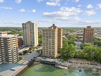 7321 S South Shore Dr Unit 10A, Chicago, IL 60649
