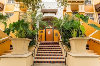 100 4th Ave S Unit 205, Saint Petersburg, FL 33701